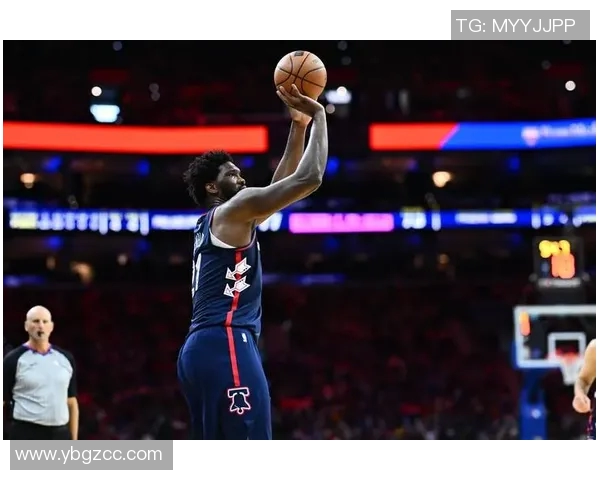 全是持球猛攻！迪班萨季前赛第二场13中6砍下18分8篮板3盖帽