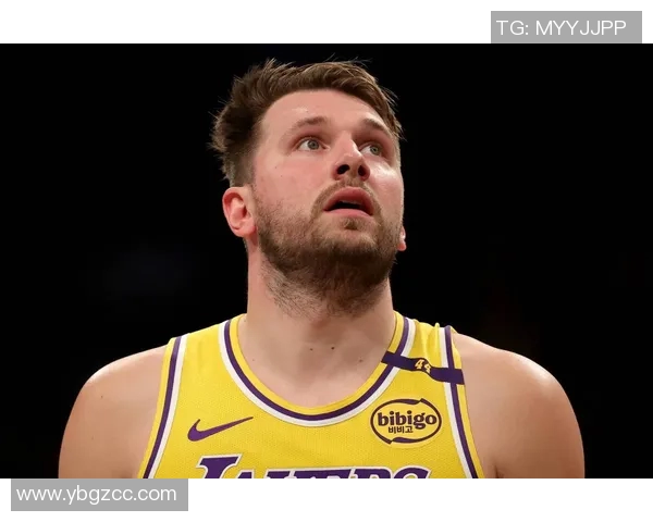 湖人最新动态：里夫斯伤情确认，东契奇遭质疑，锁定后卫新目标